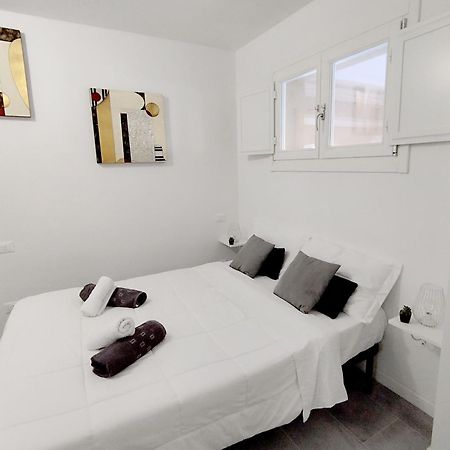 Sky Loft Airport - Modern Apt 1St Floor Bologna Exterior photo