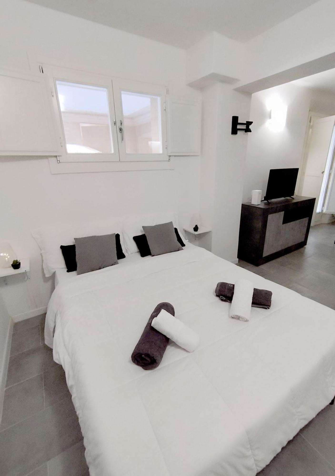 Sky Loft Airport - Modern Apt 1St Floor Bologna Exterior photo