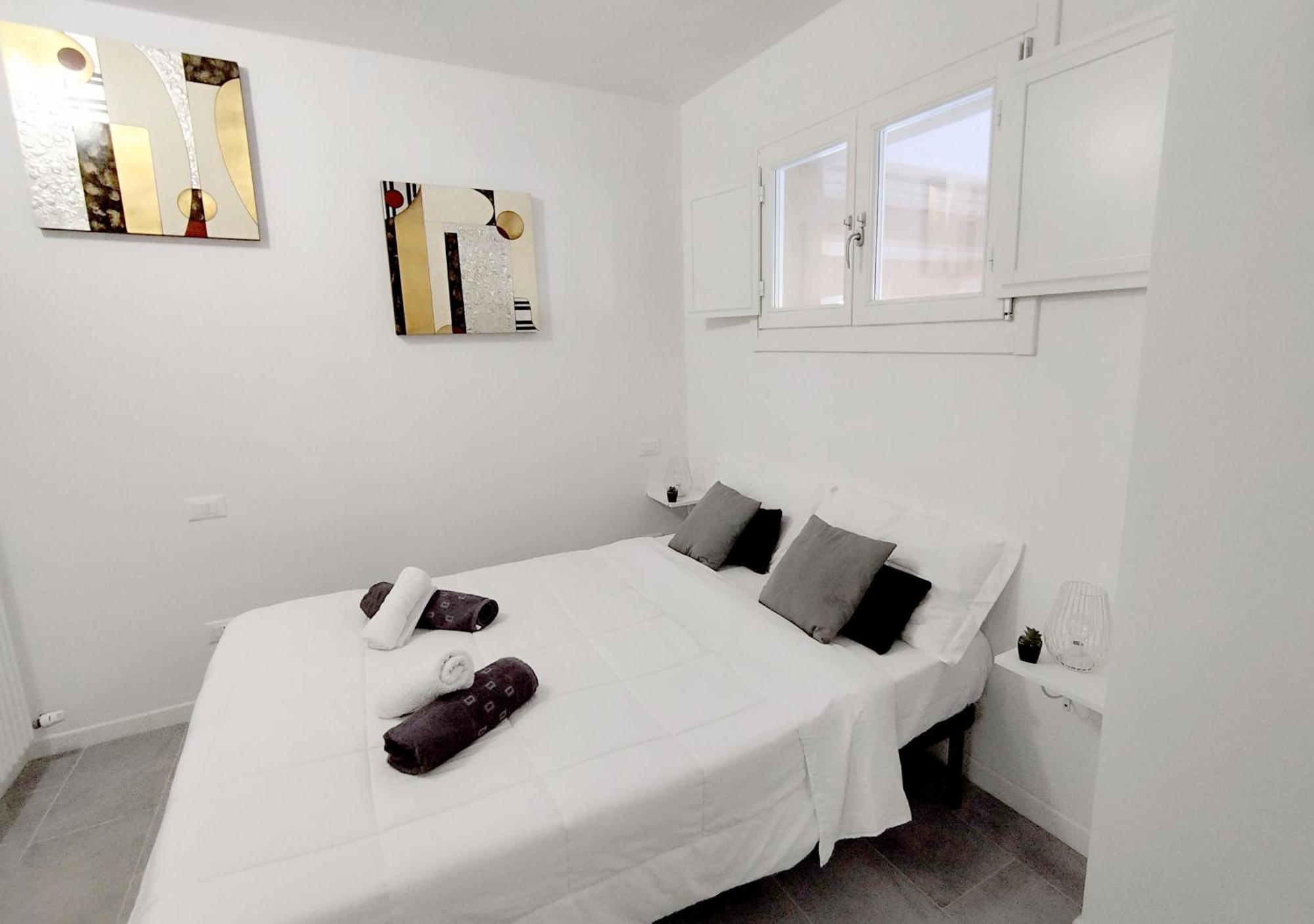 Sky Loft Airport - Modern Apt 1St Floor Bologna Exterior photo